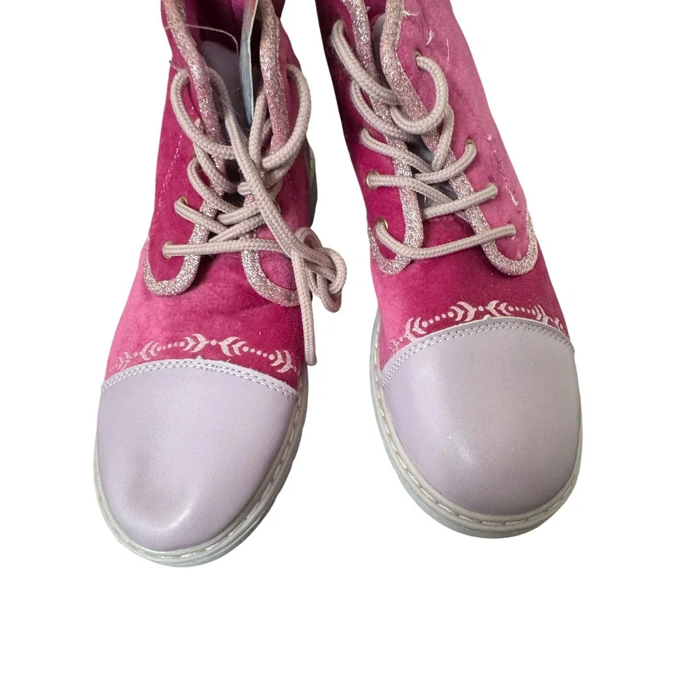 Disney Frozen II Boots Kids Size 1 Magenta Velvet Anna Elsa Combat ECFZ4031‎ NWT